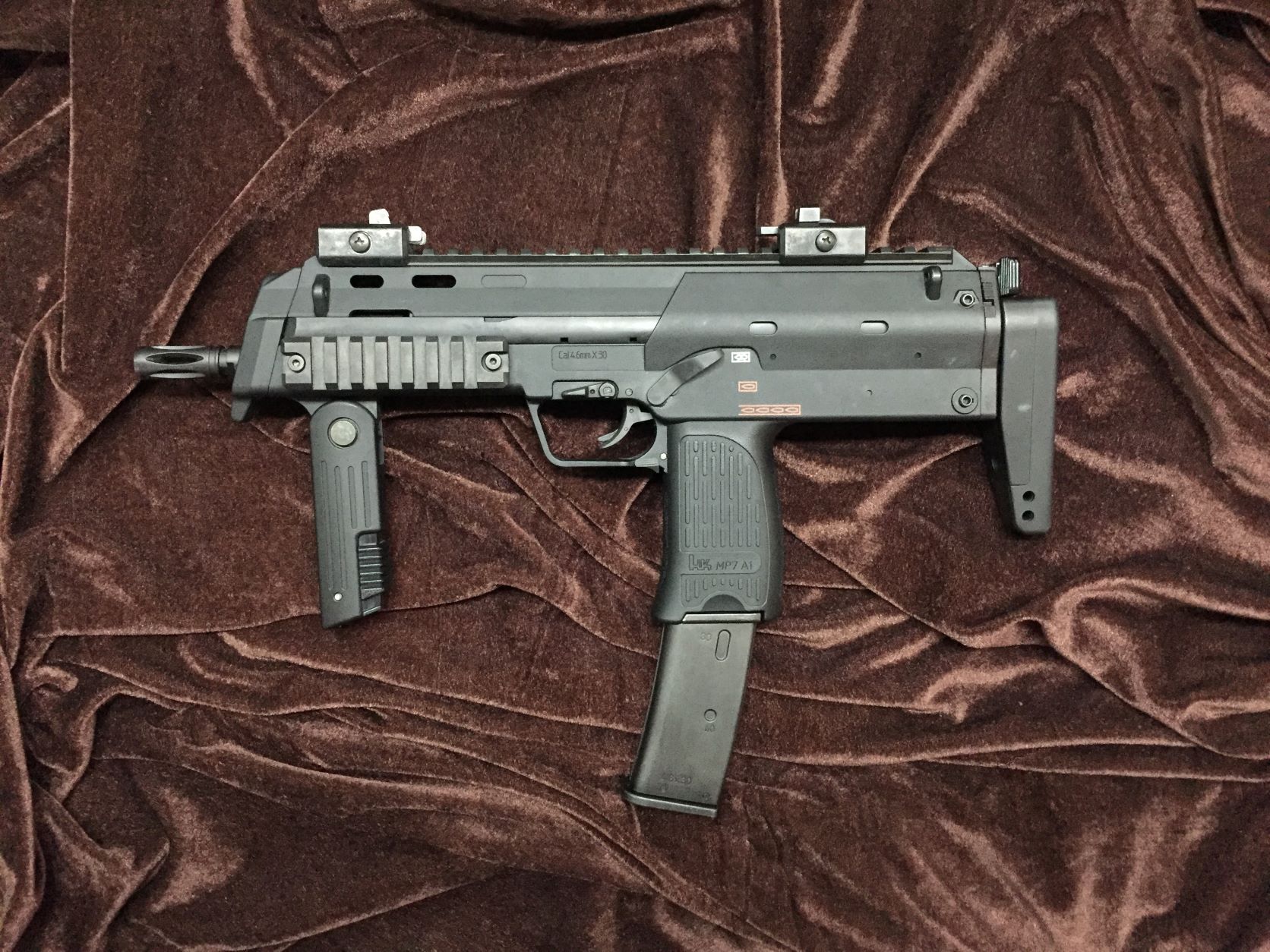 東京マルイ MP7A1 ガスブローバックマシンガンの修理をさせて頂きまし