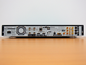 一歩先にいく機能、パナソニック「DMR-BWT3100」を試す（前編