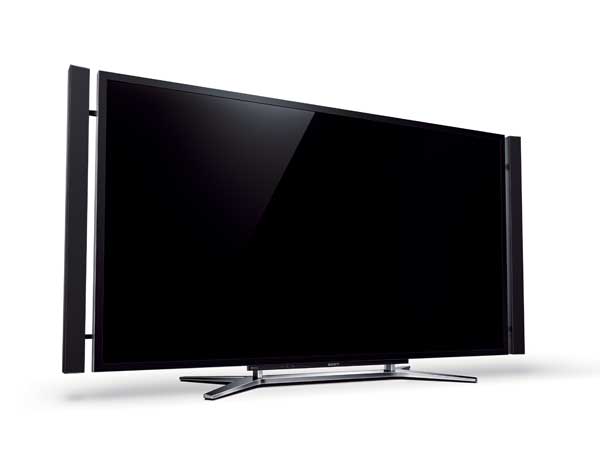 視野を埋める大画面、ソニーが84V型4Kテレビ「KD-84X9000」を正式発表