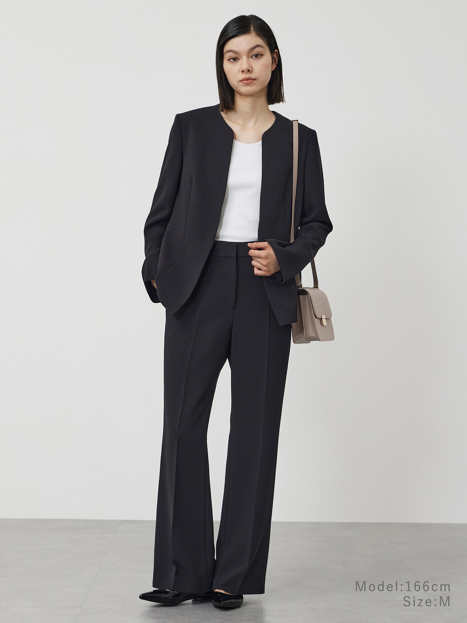 PLST(プラステ)公式 | トリアセブレンドストレートパンツ