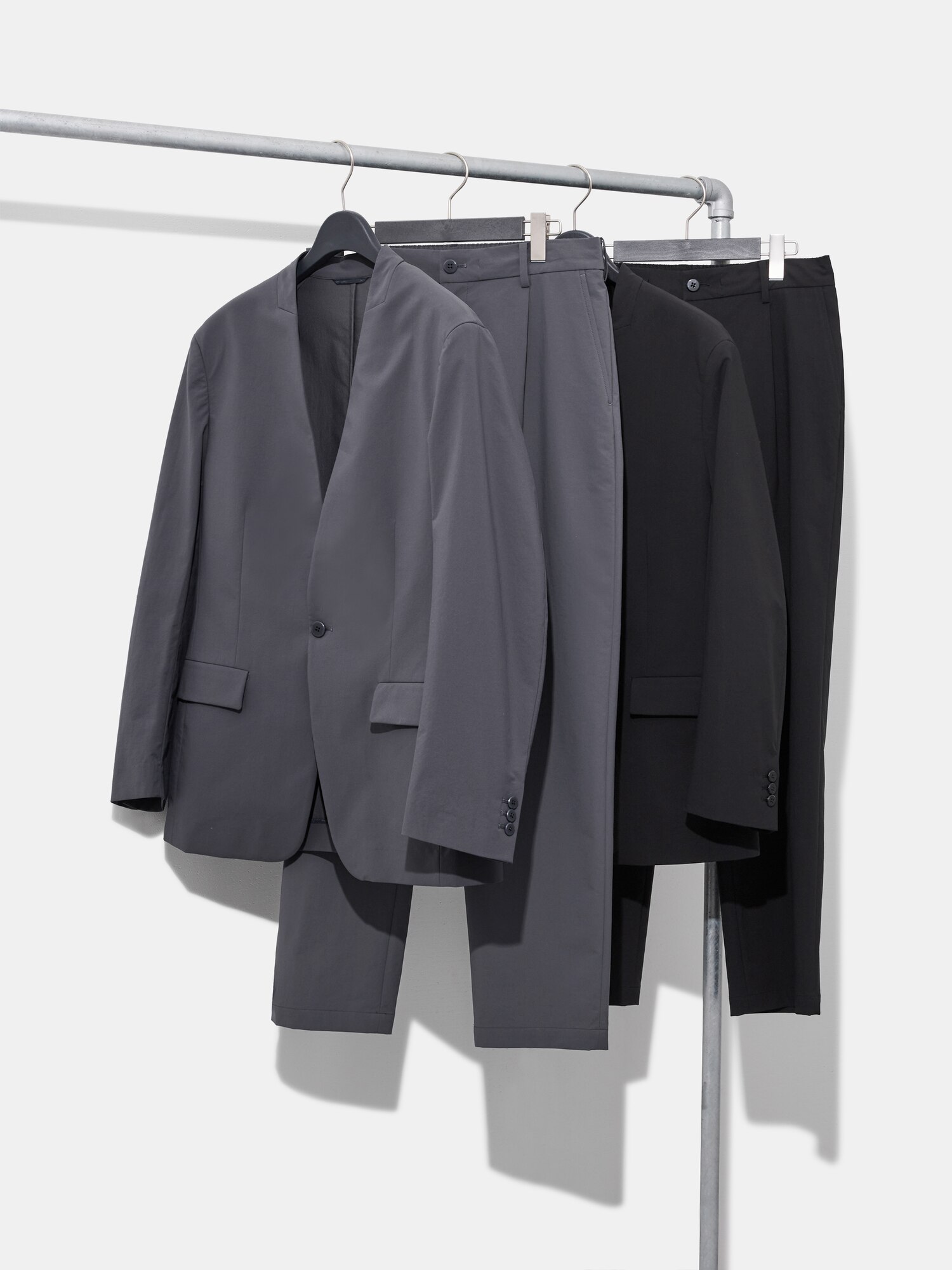 PLST(プラステ)公式 | テックストレッチノーカラージャケット