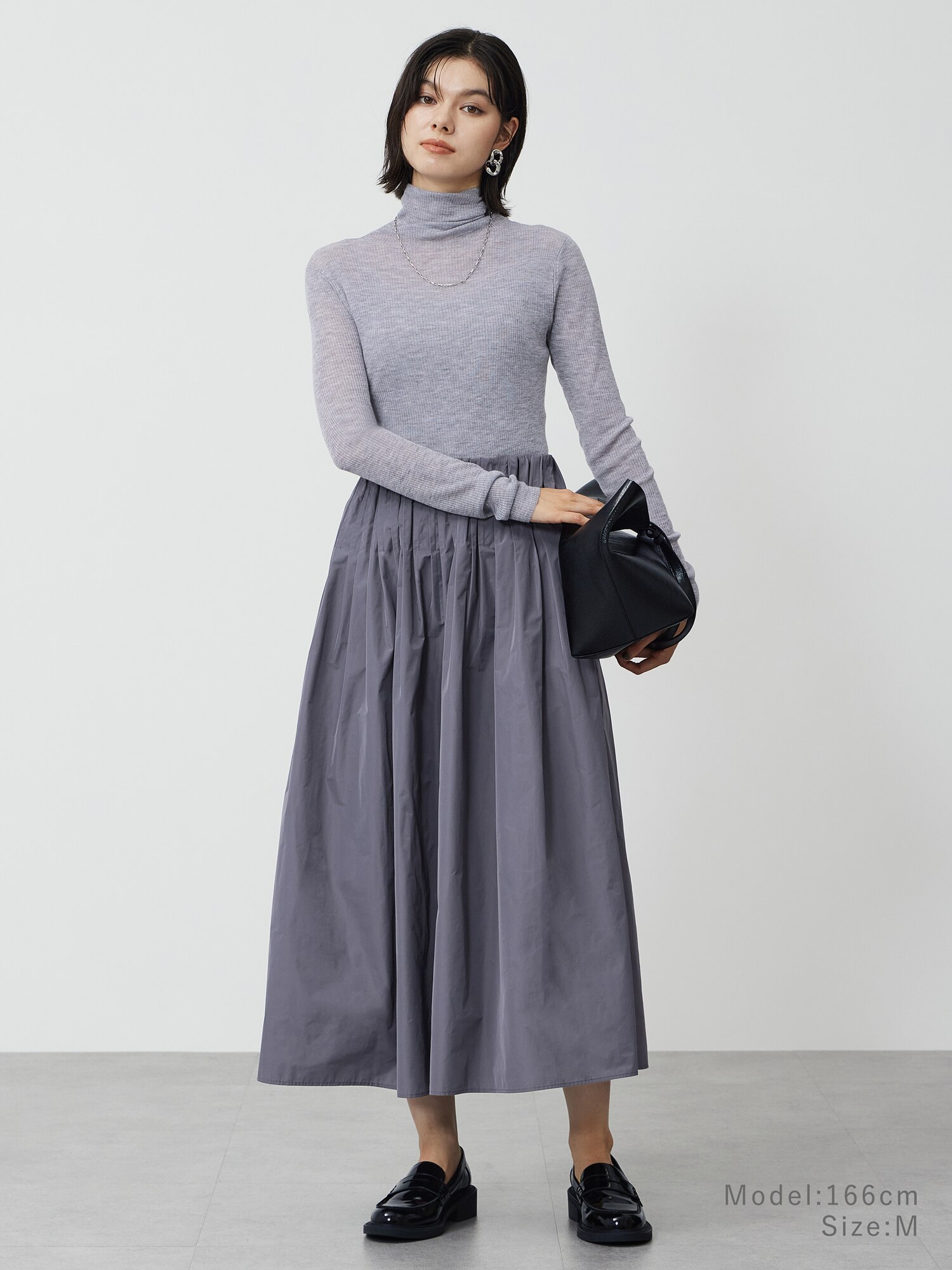 PLST(プラステ)公式 | ラメシアーリブタートルネックセーター