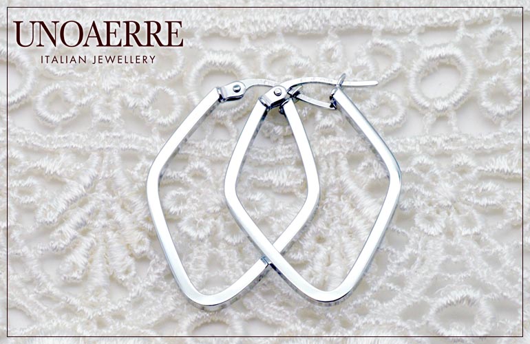 楽天市場】ウノアエレ【UNOAERRE】K18ホワイトゴールド フープピアス