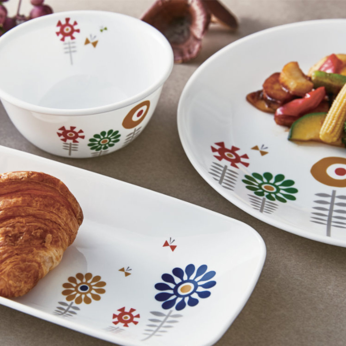 楽天市場】プレート 22.5cm スクエア CORELLE ケイユクッカ 強化ガラス
