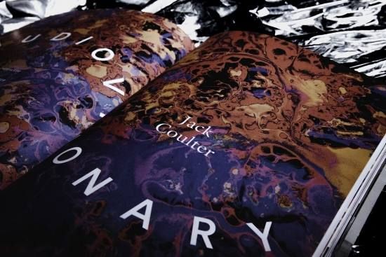 Magazine Issue 18 - マガジン | Confidence