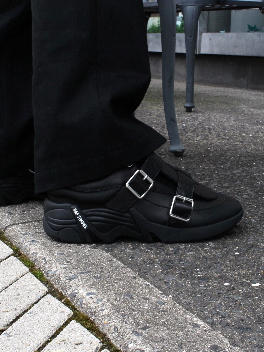 RAF SIMONS】RUNNER 第三弾ANTEI-22 ご紹介!! | STORY