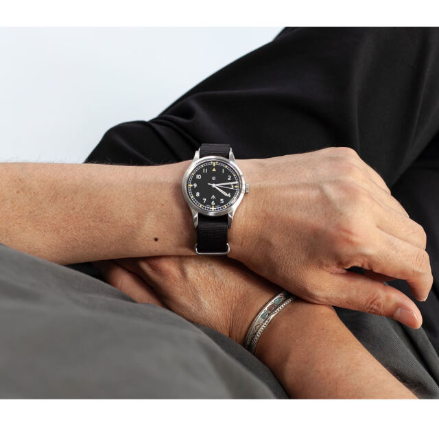 NAVAL WATCH ナバルウォッチ Mil.-06 自動巻き ロイヤルエアフォース