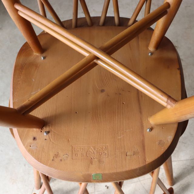 永遠のあこがれが今、手に入る！ERCOLアーコール・エックスバック