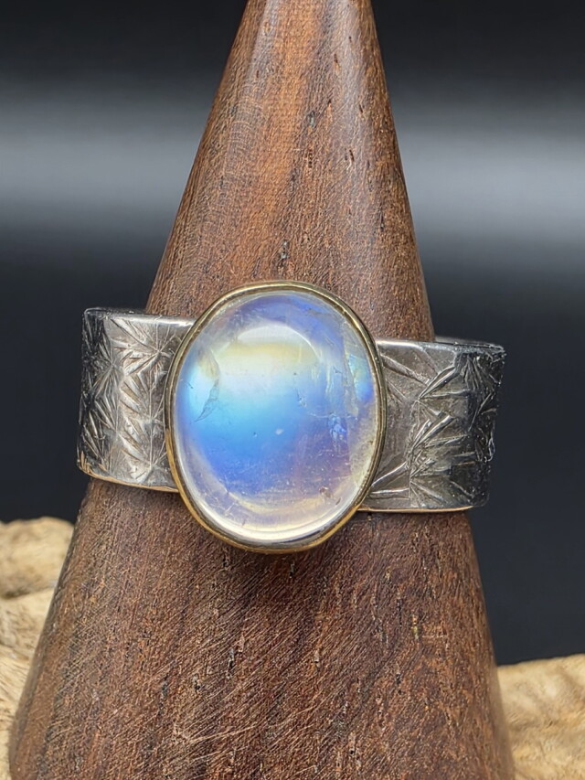 レインボームーンストーン・リング 14号 RNG007