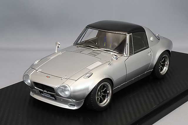 イグニッションモデル 1/18 トヨタ セリカ 1600 GTV (TA22) グリーン