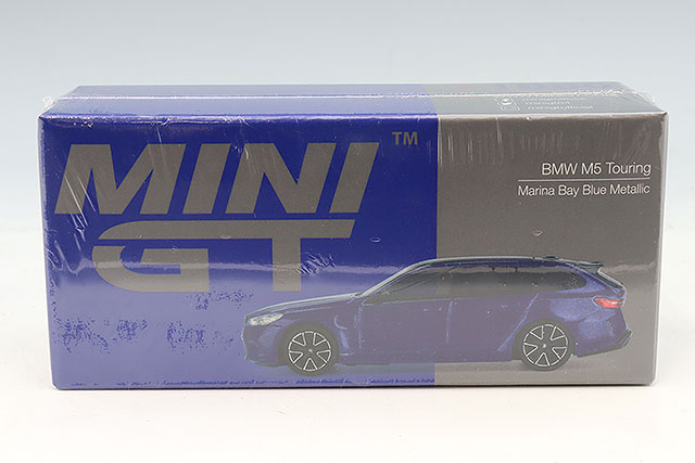 TSM ミニGT 1/64 BMW M5 ツーリング (G99) マリーナベイブルー