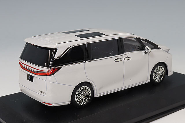 京商 1/43 レクサス LM 500h ソニッククォーツ 6席ブラック
