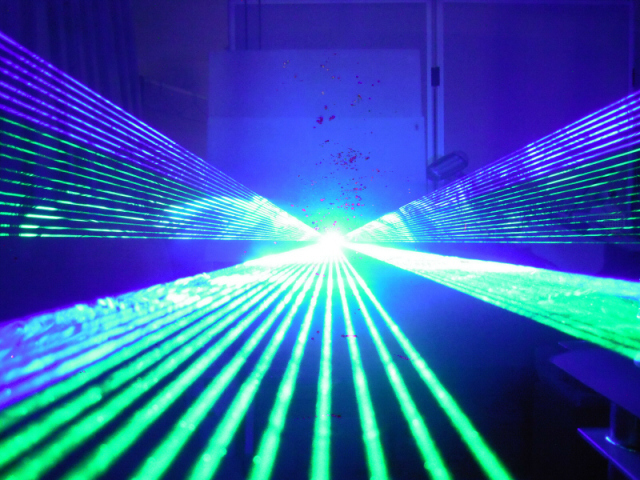 初心者の方におススメ 超小型 RGB 7カラーレーザーライト（レーザー