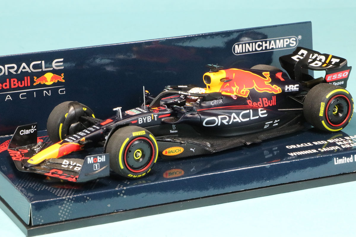 ミニチャンプス 1/43 オラクル レッドブル レーシング RB18