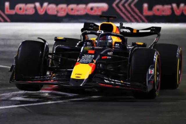 ルックスマート 1/18 フェラーリ SF-75 バーレーンGP 2022 C