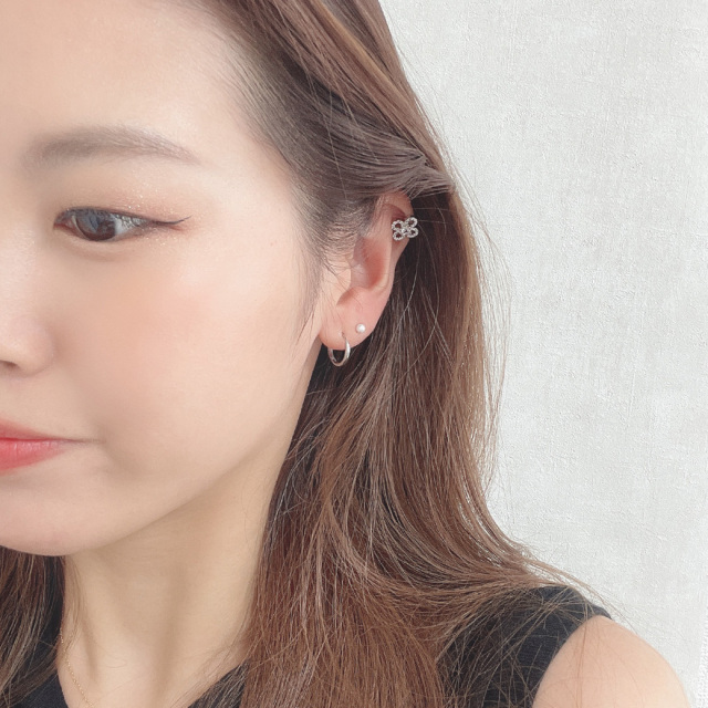 14G 16G ］一点投入するだけで、お顔周り華やか。輝きあふれる