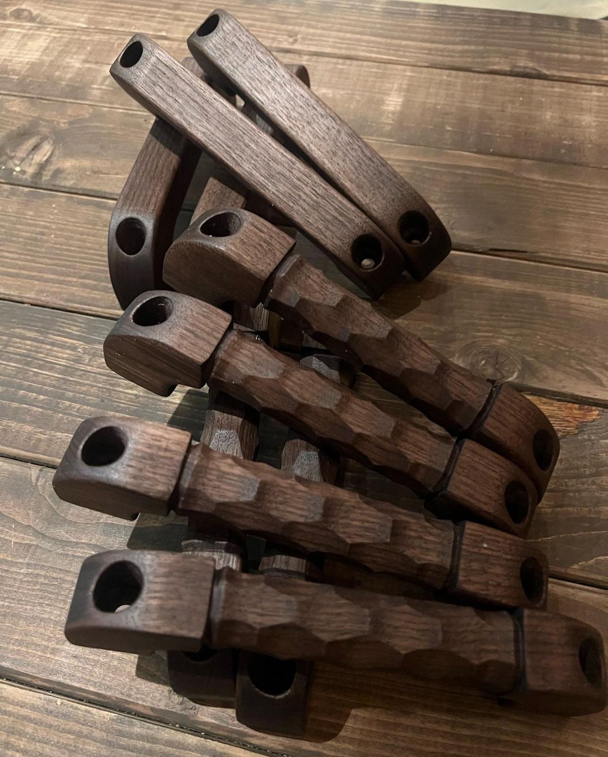 ウォールナット】 200系 ハイエースルーフ用アシストグリップ 1本