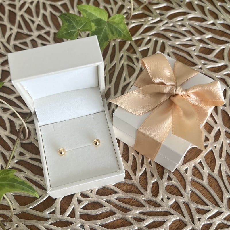 K18YG(イエローゴールド) シンプル ボール ピアス 5mm 保証書付 | Koselig