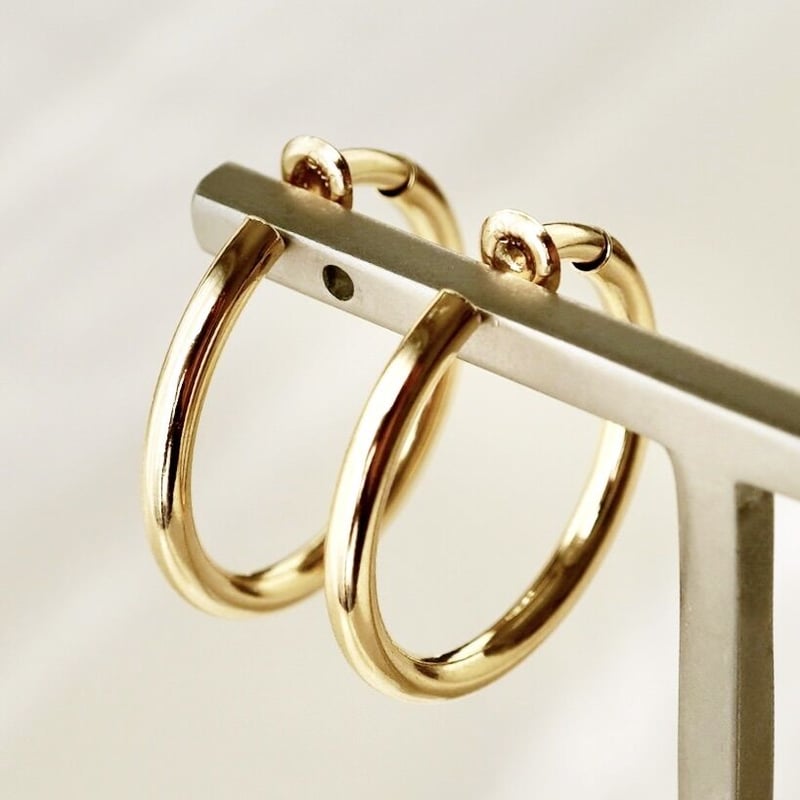 K18(イエローゴールド) ピアスのように見えるイヤリング 保証書付 KO