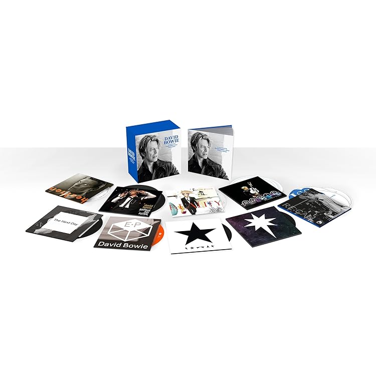 Amazon.co.jp: ROCK 'N' ROLL STAR! - DAVID BOWIE: ミュージック