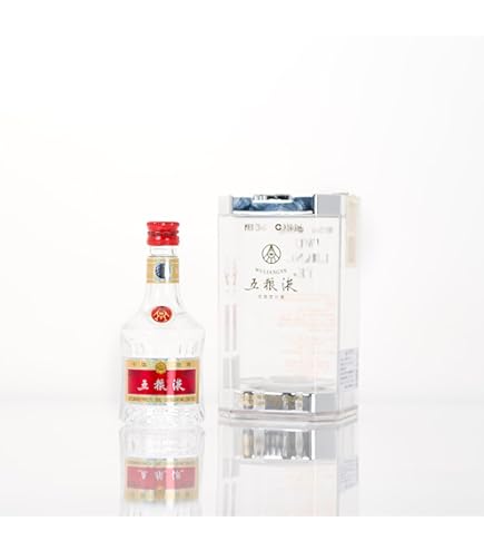 Amazon.co.jp: 中国白酒【醤香型白酒】 紅花郎酒（べにはなろうしゅ