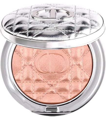 Amazon.co.jp: CHANEL シャネル ルミエール ドゥ ローシャン パウダー