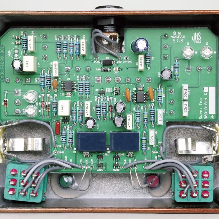 JHS Pedals Sweet Tea - 「Angry Charlie」と「JHS-808」2つの回路を