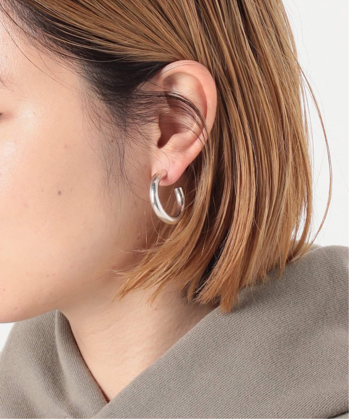 CAREERING】501 PLACEBO 山田涼介・山下智久 CAREERING】501 PLACEBO