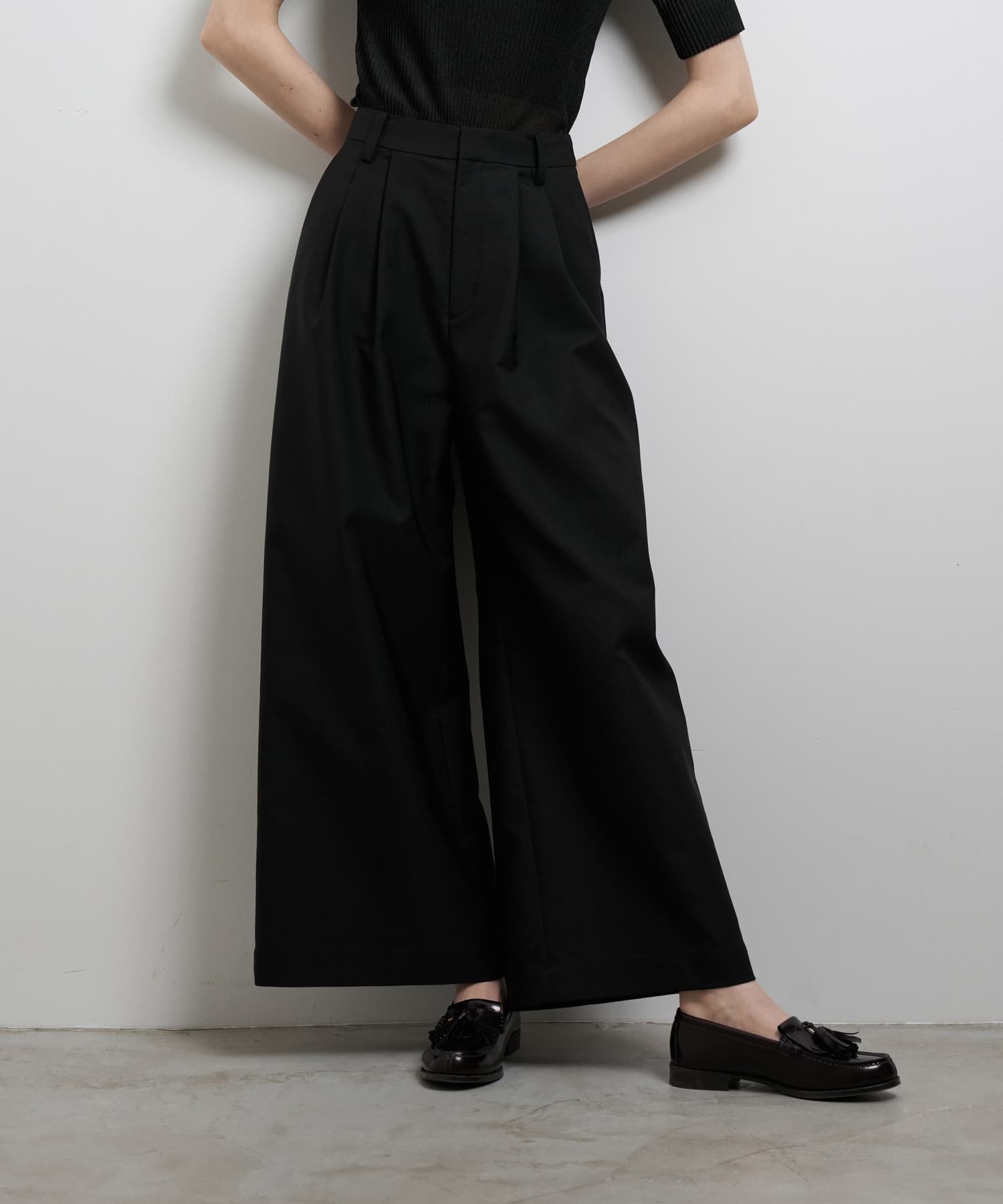 コットンギャバツータックパンツ|LANVIN en Bleu | LANVIN en Bleu