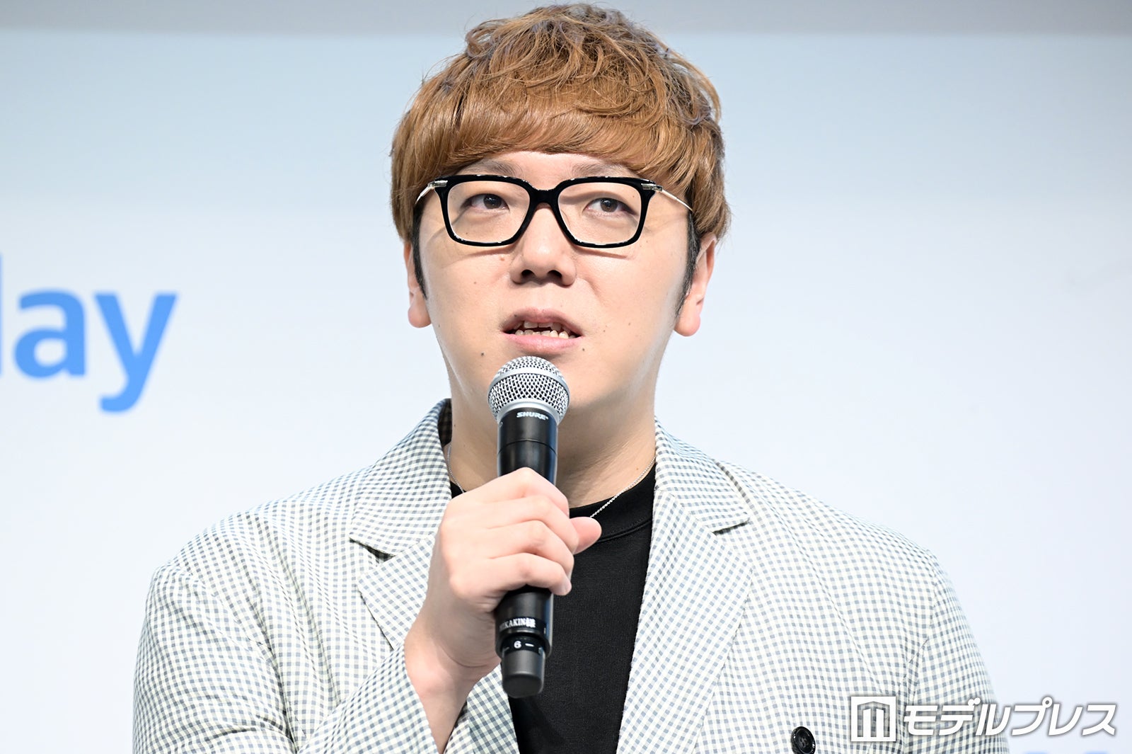 HIKAKINが熱40度超え 療養中の行動が「尊敬できる」と話題 - モデルプレス