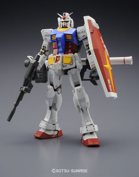 MG 1/100 RX-78-2 ガンダム Ver.3.0 プラモデル