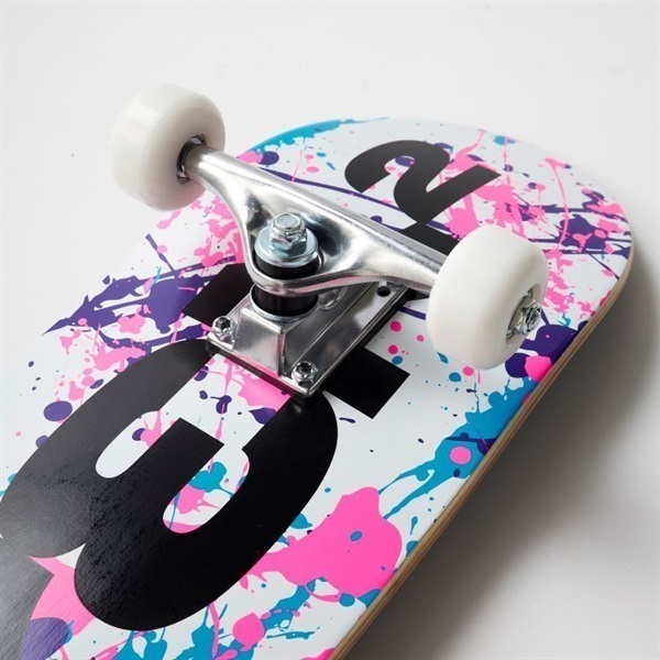 SEVEN2 スケートボード マルチカラー MLT 4582621281113 | イオン