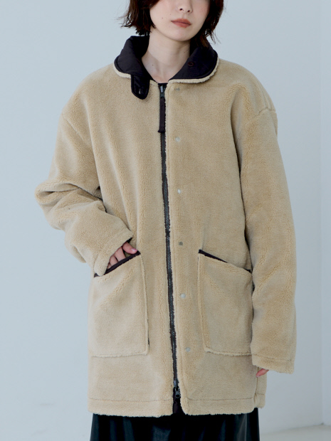 TAION】リバーシブル ダウンジャケット / ブルゾン（キルティング×ボア