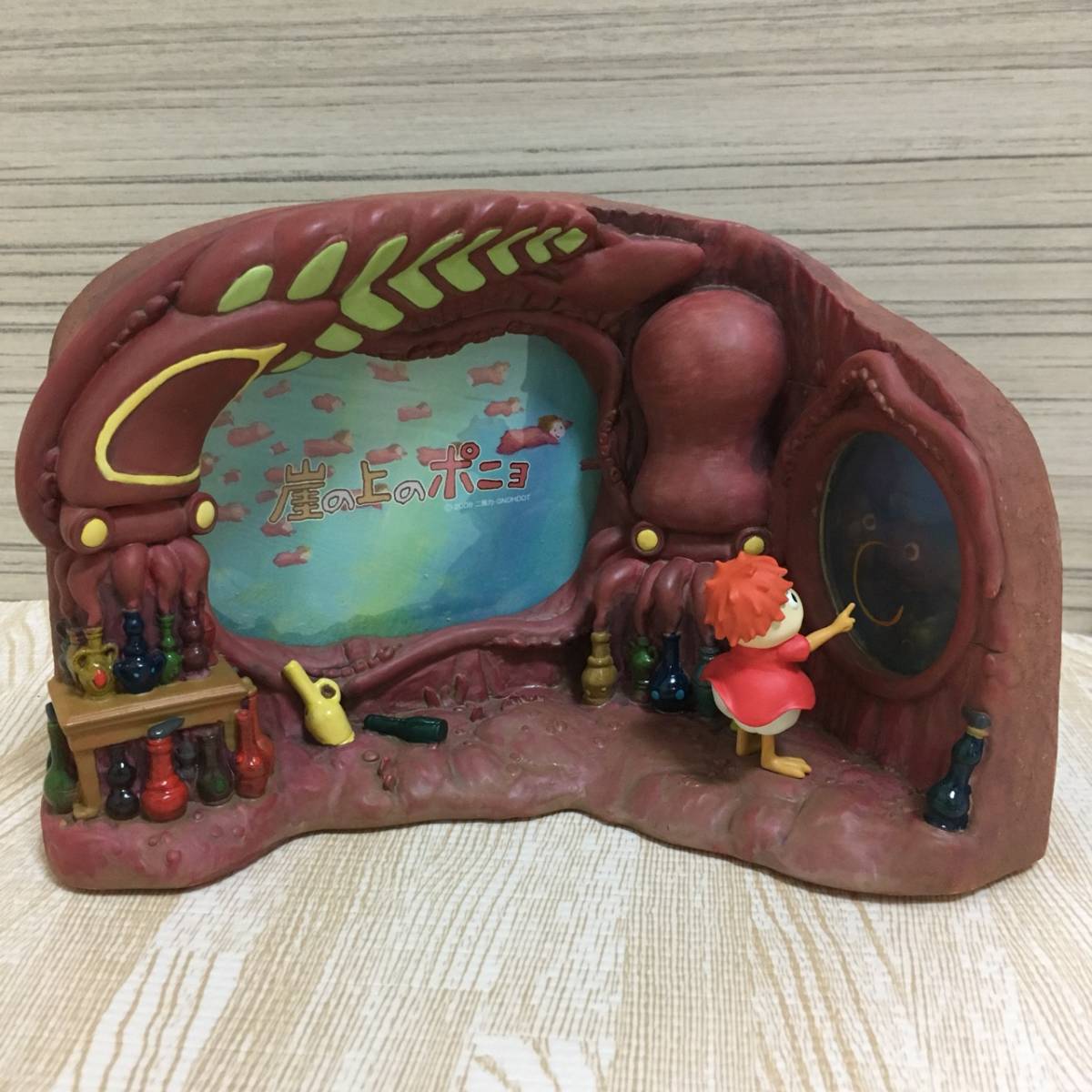 希少 崖の上のポニョ 写真立て フォトスタンド ブックスタンド 廃盤