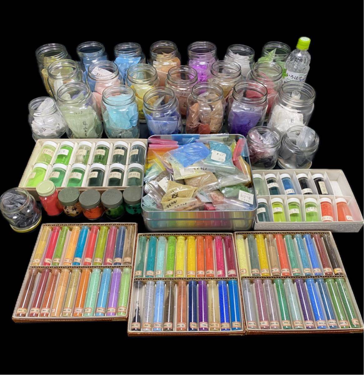 放光堂 天然 美群青 8番 約8両 岩絵具 日本画用 放光堂 天然 美群青 8