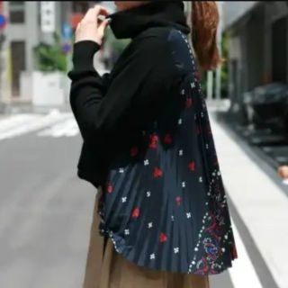 sacai（ペイズリー ・ ニット/セーター）のフリマアイテム一覧