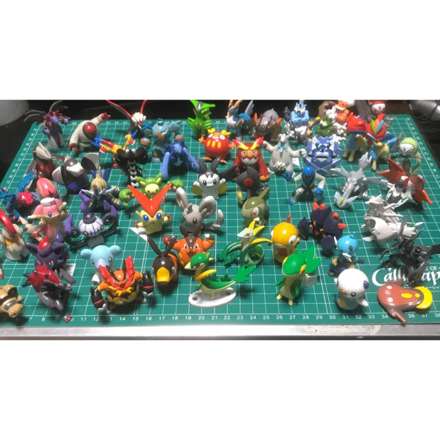 ポケモン モンコレ BW 5世代 55種の通販 by ランダ酒場【火曜まで不在