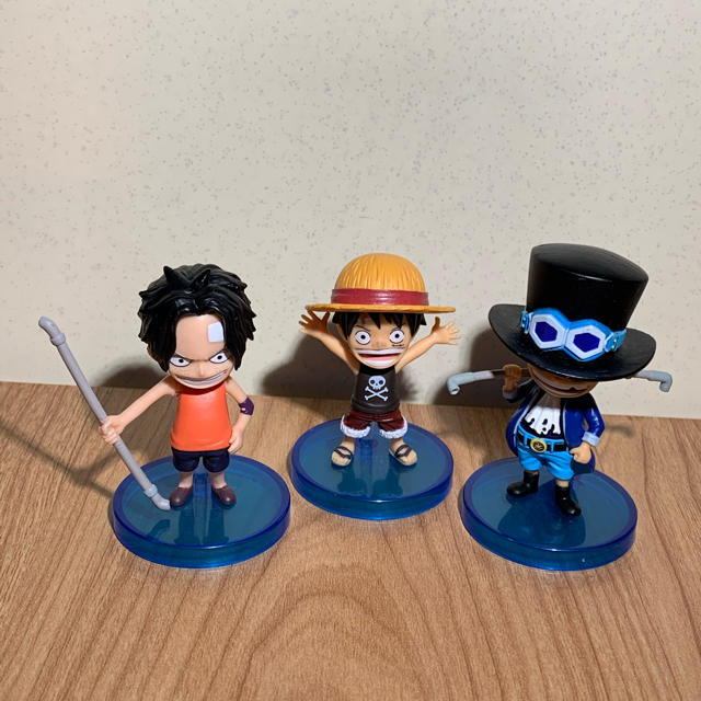 残り1 ワーコレ 三兄弟 ルフィ エース サボ 幼少期の通販 by 1日セール