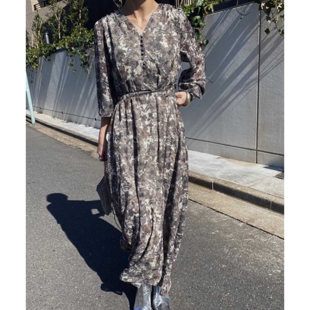 Ameri VINTAGE - 【新品】 アメリヴィンテージ 花柄ワンピースの通販