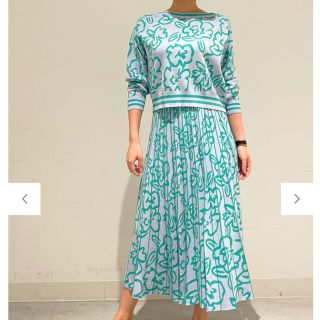 GRACE CONTINENTAL（セット/コーデ）のフリマアイテム一覧