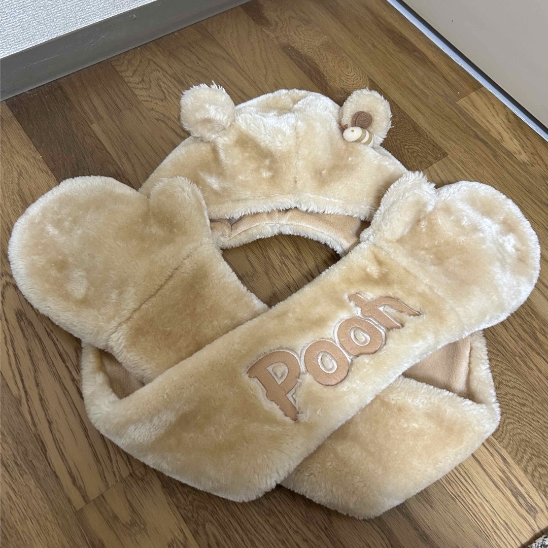 Disney - ディズニー フード付きマフラー プーさん ファンキャップの