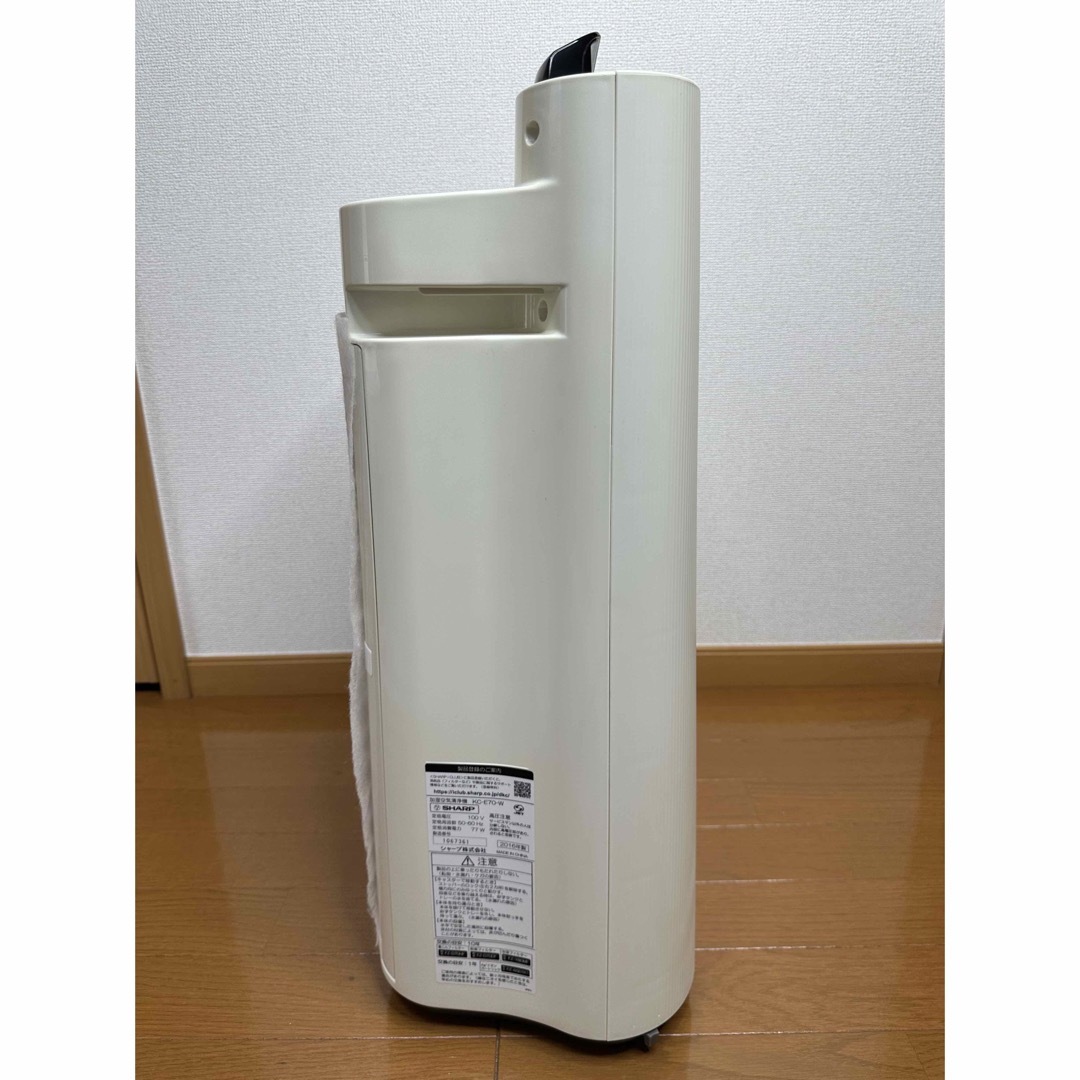 SHARP - 加湿空気清浄機 SHARP KC-E70-W WHITE 中古の通販 by ゴムゴム