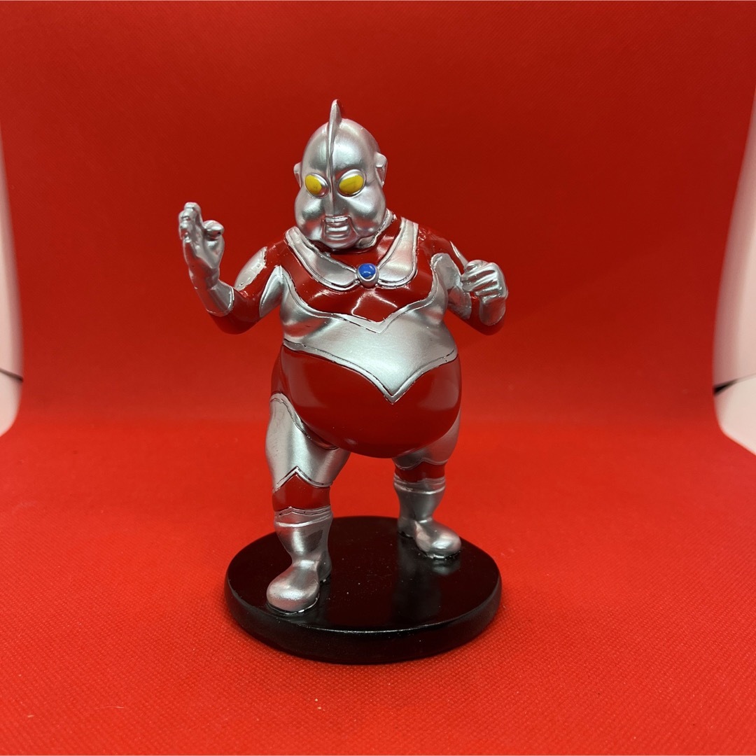 デブトラマンの通販 by monmonmonshop｜ラクマ