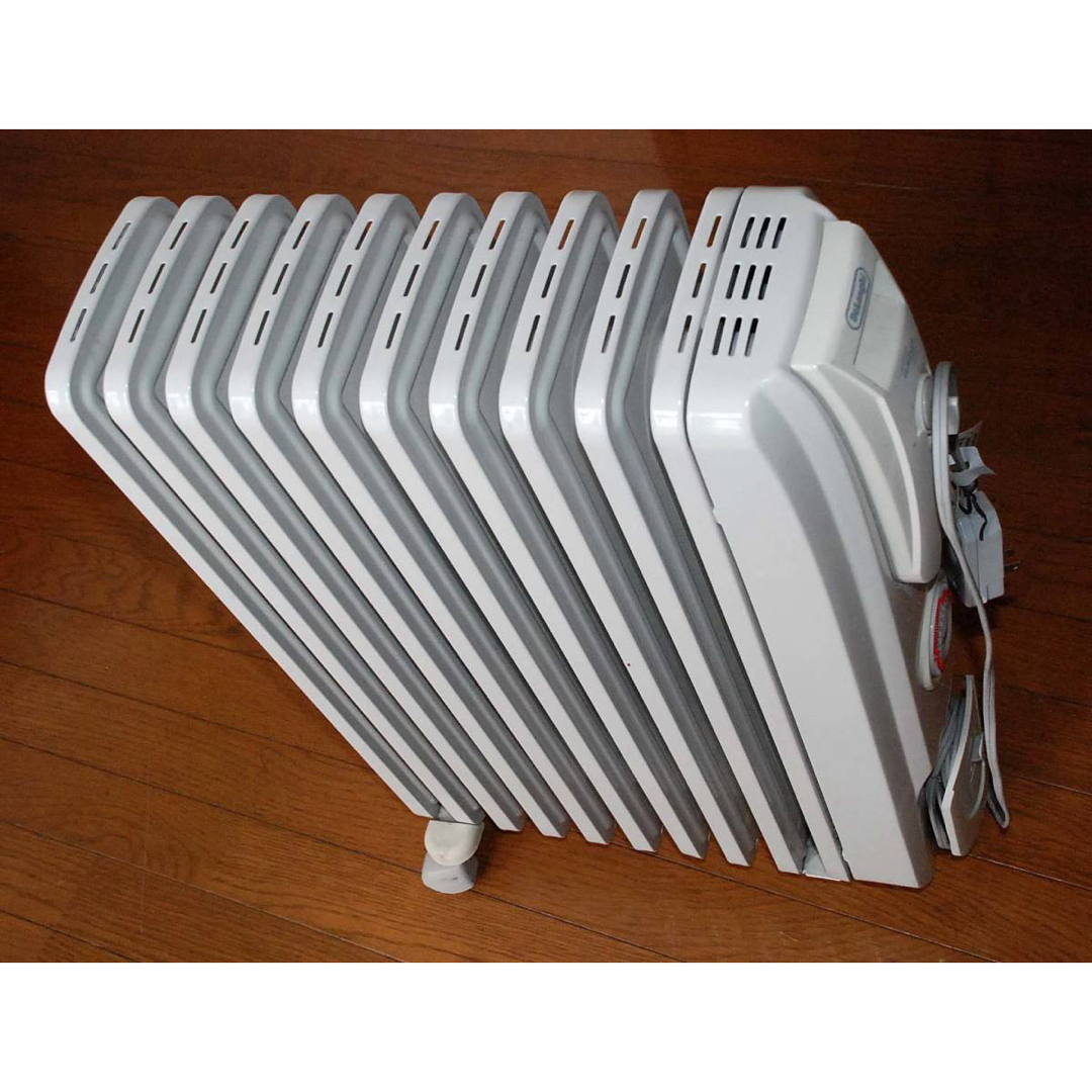 DeLonghi - DeLonghi/デロンギ オイル・ラジエターヒーターL字型