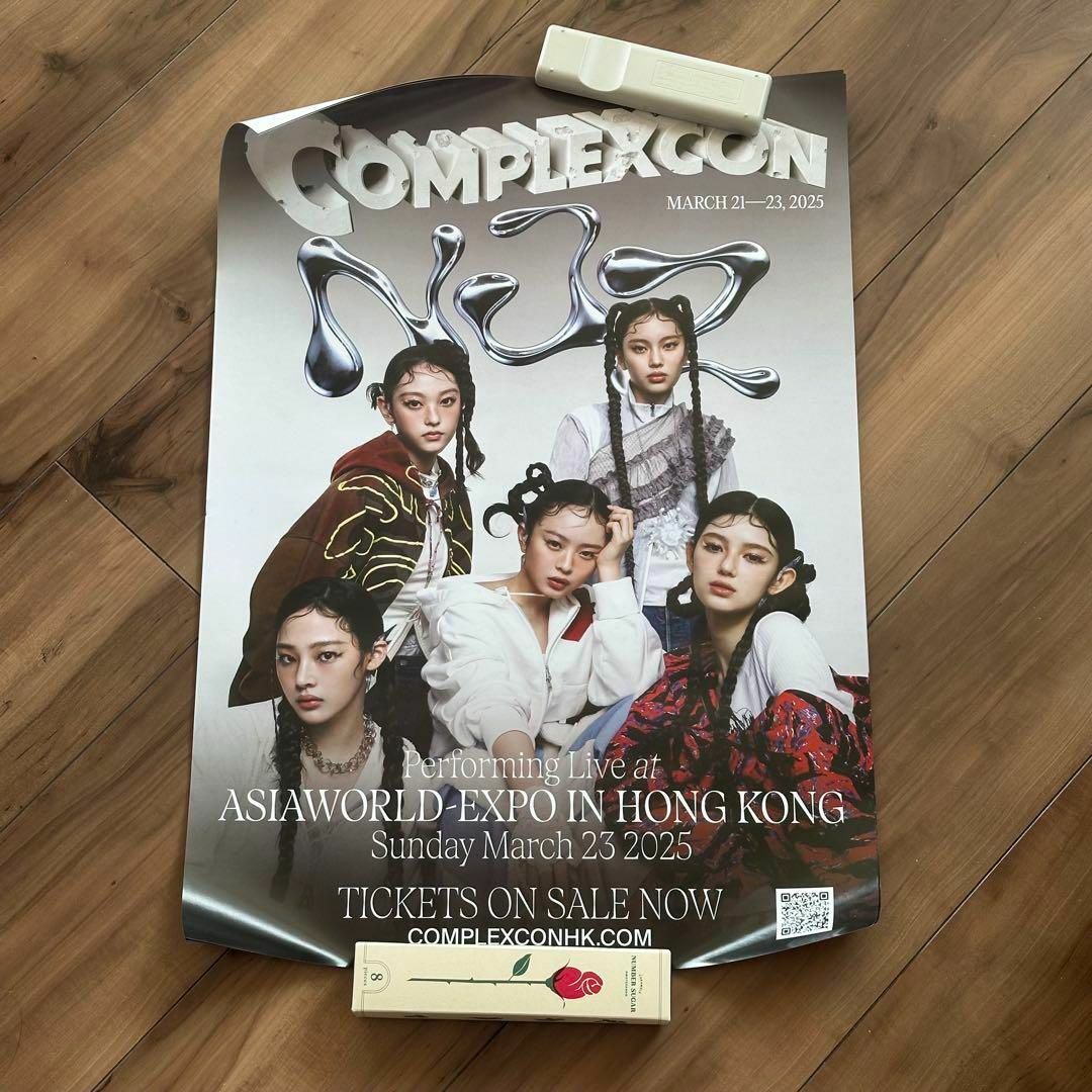 激レア NJZ コンプレックスコン香港2025 A2サイズポスターの通販 by