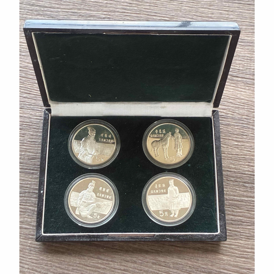 外国銀貨 中国歴史人物 1984 1985 2セット コインセット 硬貨セットの