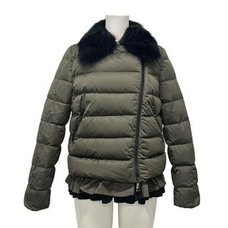 MONCLER（ファー ・ ダウンジャケット）のフリマアイテム一覧