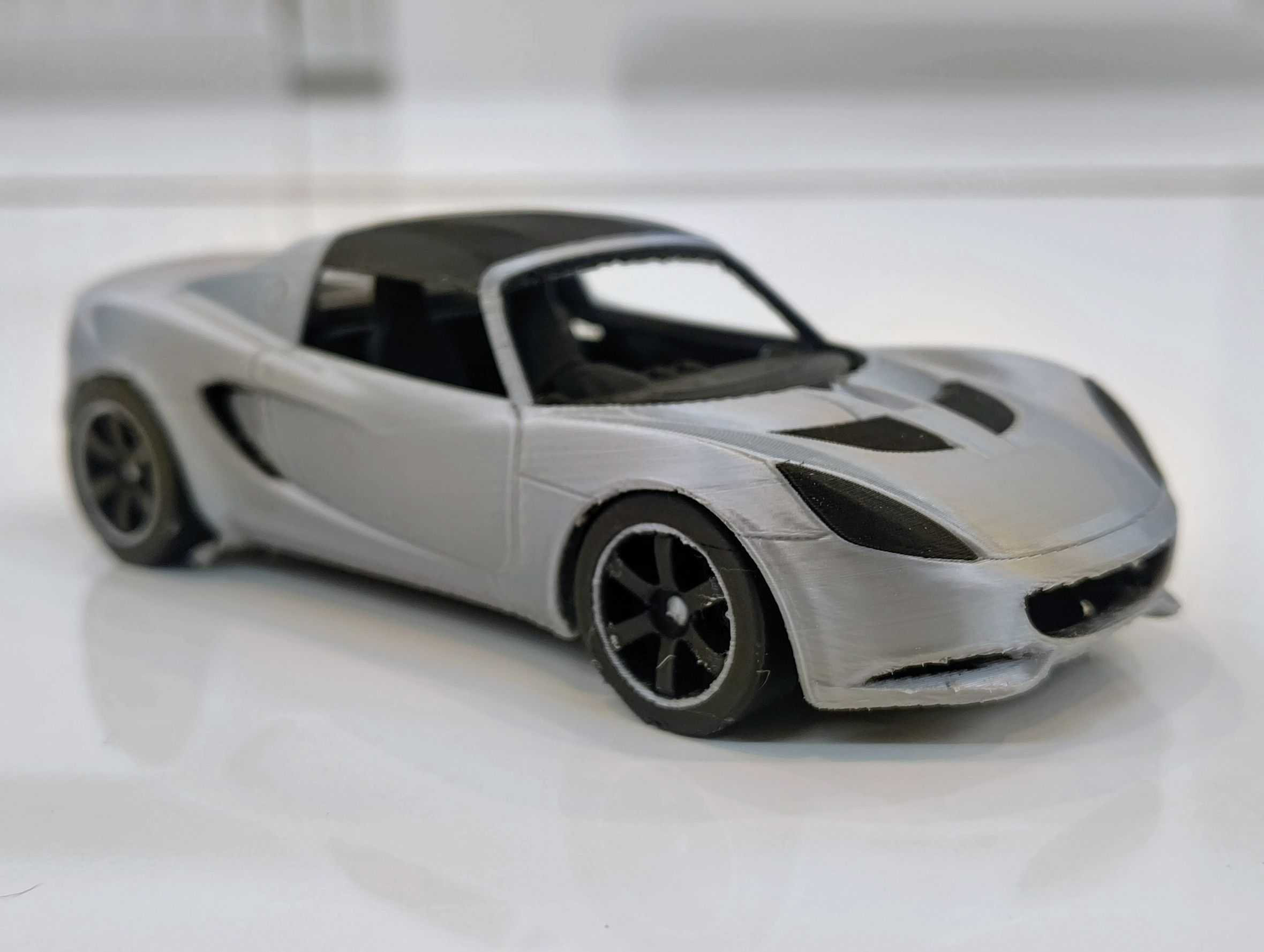 1/32スケール】ロータスエリーゼ・S3【シャーシ・インテリア】 - DMM