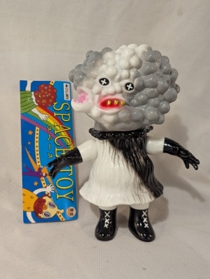 まんだらけ通販 | インディーズソフビ - ZOLLMEN/ゾルメン