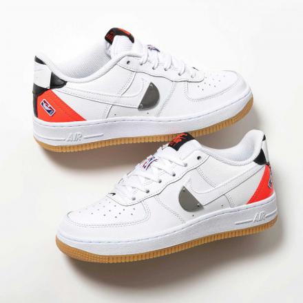 国内販売中】ナイキ エアフォース 1 '07 LV8 